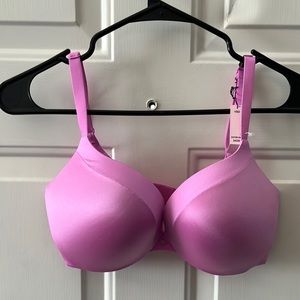 Victoria’s Secret 34 DD - Bra